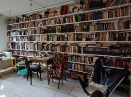 Casa Gorrión escarlata, Hotel in Ushuaia