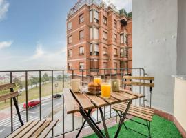 A picture of the hotel: 642A Apartamento con vistas en Oviedo