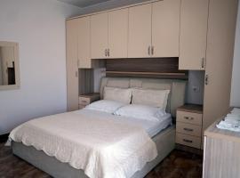 Hình ảnh khách sạn: RED Apartment - Durres City Centre