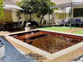 Hotel Foto: Villa Paradise, urban oasis by -Toprentalsbarcelona-