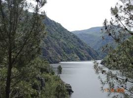 Fotos de Hotel: Apartment at Casa Sil Sober, Ribeira Sacra