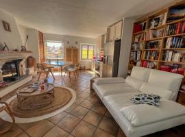 Hotel foto: Cozy Apartment for 3 by SUNSET IN HISTORIC VENCE VILLAGE