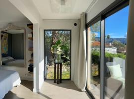 Photo de l’hôtel: Rez de jardin avec vue mer à saint jean