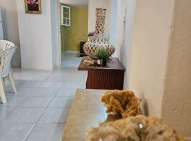 Hotel kuvat: Hadhri Appartement