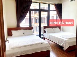 Khách Sạn Ninh Hà, מלון בסאם סון