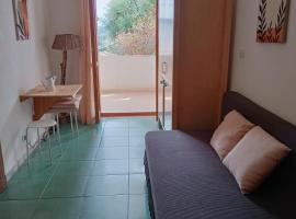 Ξενοδοχείο φωτογραφία: camera privata con bagno e cucinino