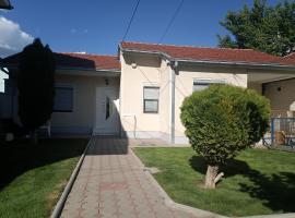 A picture of the hotel: Prilep Centar House