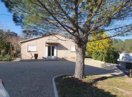 صور الفندق: Maison en Cevennes