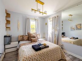 Elegant Serene Escape in Wyandotte, hotel in Wyandotte