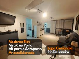 Hotel foto: Flat Novinho Cinelândia LAPA VLT e Metrô Aeroporto