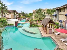 Hotel Foto: Lotus Lakes - Resort Style Living
