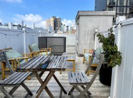 Gambaran Hotel: Room in LES with PRIVATE ROOFTOP