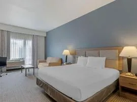Best Western Plus Peppertree Nampa Civic Center Inn