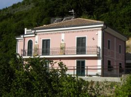 Foto di Hotel: Guest House Cifrino