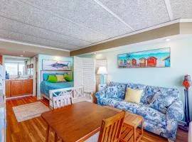 Sea Alcove