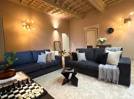 酒店照片: 180 m2 Grand Suite - Piazza Castello