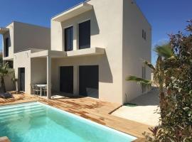 מלון צילום: Villa moderne près de la plage