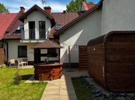 Hotel kuvat: Chwile w Starym Sączu, sauna i beczka