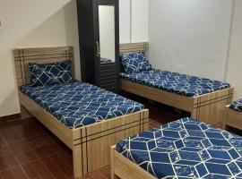 Foto di Hotel: Metro Single beds boys room next to Union Metro Station