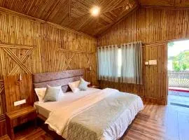 Bamboo Garden Cottages and Cafe
