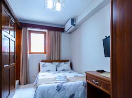 Homelike Guest House, Hotel in Kyrenia