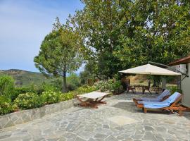 รูปภาพของโรงแรม: Kymanemi Zakynthos Cottage House