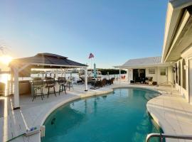 Hotel fotoğraf: Casa Ventura - Waterfront Pool - Free Boat Slip - Sleeps 8