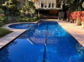 Hotel Photo: Urban poolside oasis in Sydney- outdoor living at its best