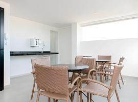Hotel Photo: Residencial Cupe Summer