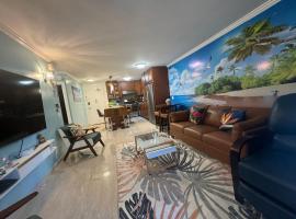 รูปภาพของโรงแรม: Aloha Waikiki Condo 2Beds, 2Baths, Free Parking.