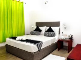 Fotos de Hotel: Aaranya residence (homestay)