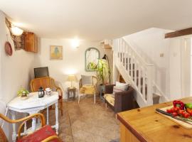 Hotel Photo: Garden Cottage, Wiveliscombe