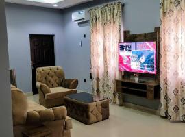 Hotel kuvat: Superb Apartment in Abuja