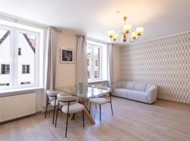 Hotel Foto: Revalia Old Town Hall Square Apartment