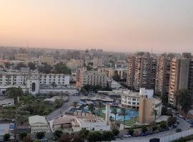 รูปภาพของโรงแรม: شقة ديلوكس مفروشة مصر الجديدة