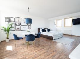 Penthouse Panoramablick Whirlpool Parken, ξενοδοχείο σε Κόμπλεντς