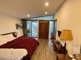 Foto do Hotel: Flamingo đại lải resort- Villa rừng lãng mạn hilltop 223 1 phòng ngủ , kèm ăn sáng