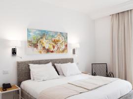Hotel Bougainvillier Djerba, Hotel in Taguermess