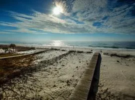 The Beach is Only Steps Away (F2) BEACHFRONT - Sleeps 8