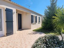 Hotel foto: HOUSE CLOSE TO ROYAN AND SEASIDE, GROUND FLOOR, QUIET AND COMFORTABLE