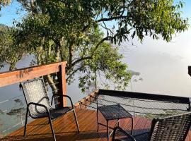 Away Cabanas Pedra Azul 5 min Rota Lagarto, deck panorâmico, hotel en Domingos Martins