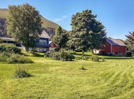 A picture of the hotel: Nice Home In Kjerstad With House A Panoramic View