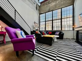 Hotel foto: Kings Island Loft with Brewery, River, and Bike Trail