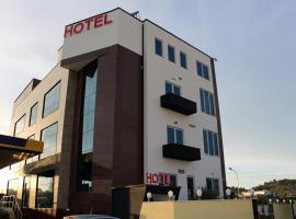 A picture of the hotel: Hotel Daku