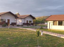Zander House, hotell sihtkohas Pecineaga