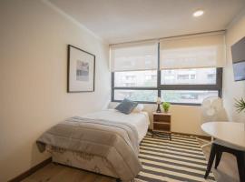 A picture of the hotel: Vive la Ciudad en Estilo Studio Urbano en Stgo