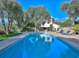 Hotel foto: Splendid villa d’architecte in Mougins dominant position s/pool