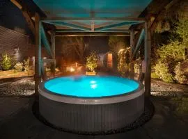 Aphrodites Group - Luxury Hot Tub Suites in Central Lake District!