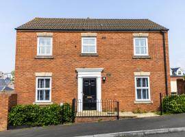 Limeslade House in Mumbles - Family & Dog Friendly, hotel in The Mumbles