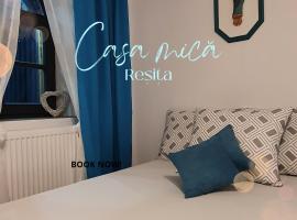 รูปภาพของโรงแรม: Casa mica Resita